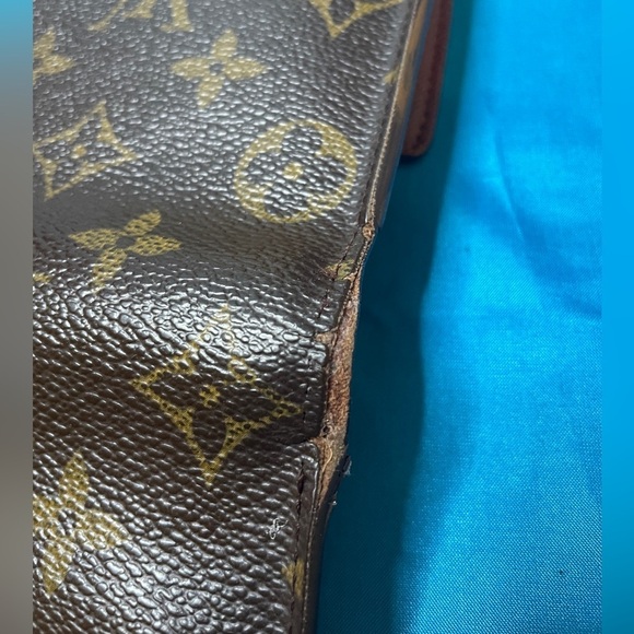 Louis Vuitton Monogram International Wallet Brown/Tan GUC - Picture 16 of 16